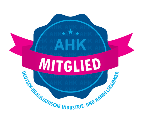Selo de associação à Câmara Brasil-Alemanha (AHK), indicando parceria institucional